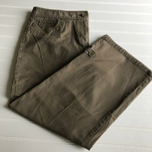 Ann Taylor Loft Marisa Olive Capri Pants.